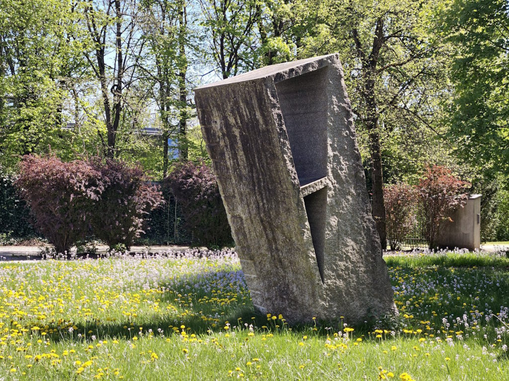 Nikolaus Gerhart Die Lebenden und die Toten