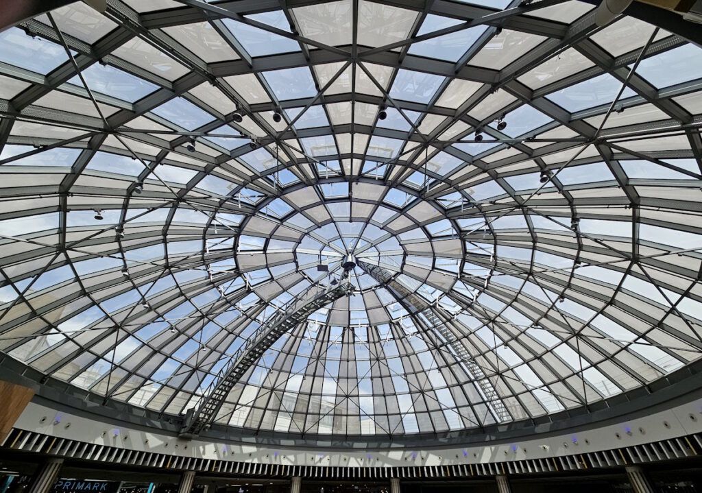 Glaskuppel PEP Einkaufs-Center Neuperlach