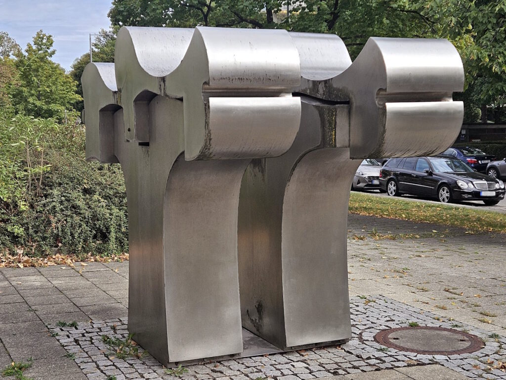 Alfred Aschauer: Stahlskulptur