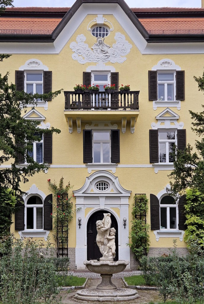 Agnes-Bernauer-Straße 86