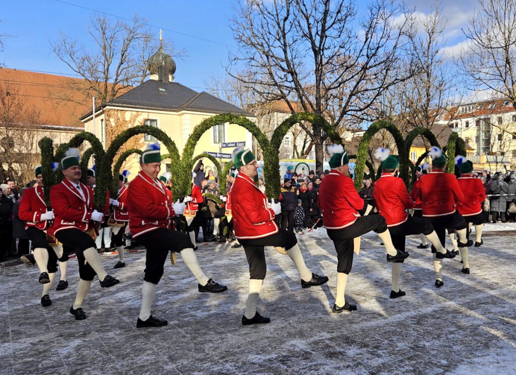 Schäfflertanz auf dem Laimer Anger
