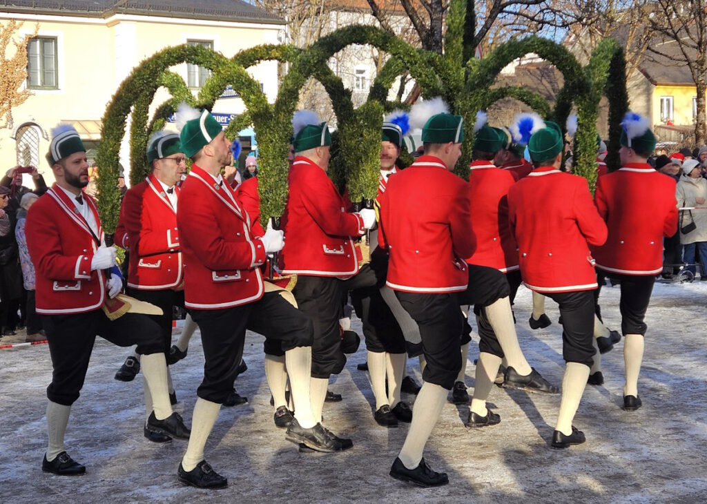 Schäfflertanz auf dem Laimer Anger