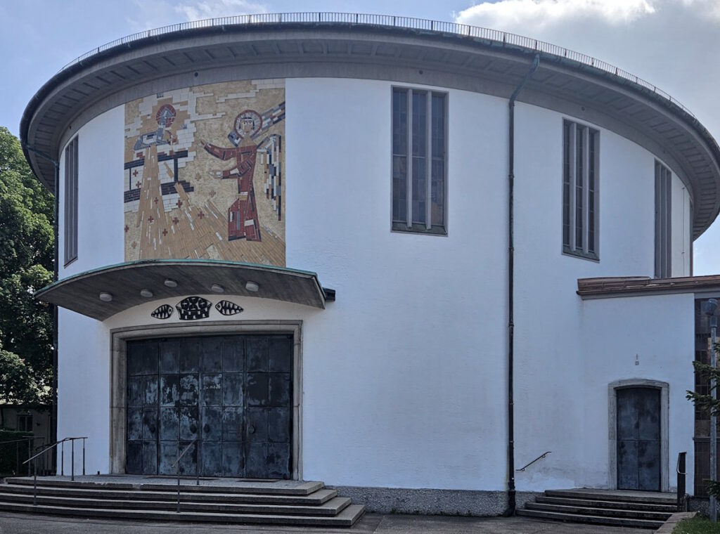 Fronleichnamskirche in Hadern