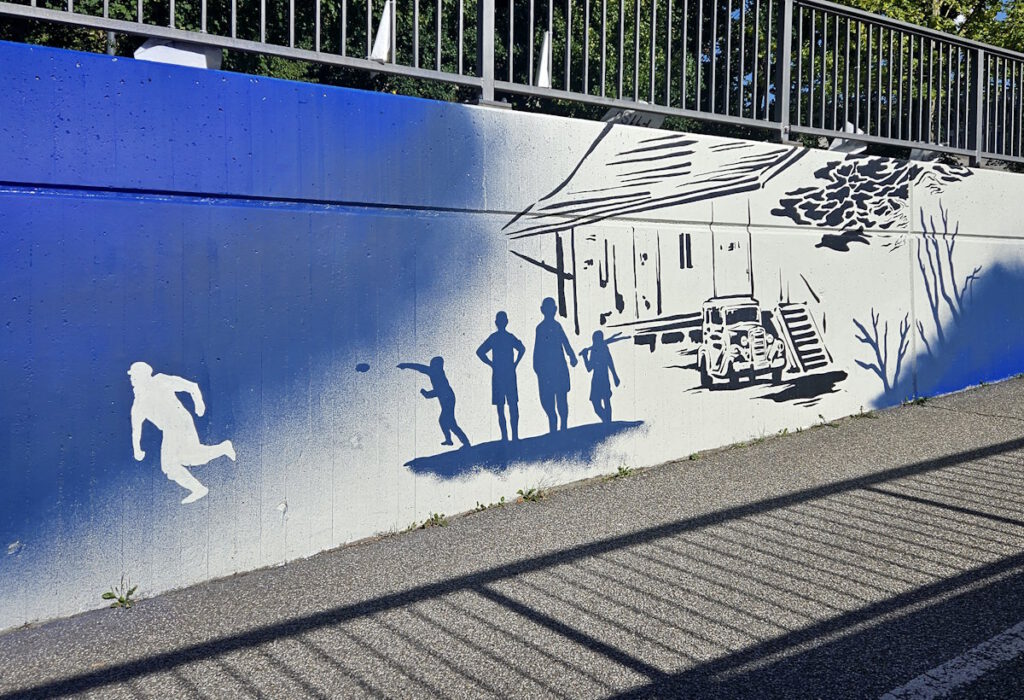 Flachsröste Lohhof Streetart am Bahnhzof