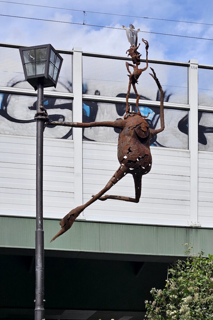 Kolumbusplatz: Halt 58