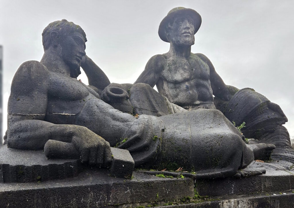 Reichenbachbrücke Eugen Mayer-Faßold: »Industrie und Landwirtschaft«