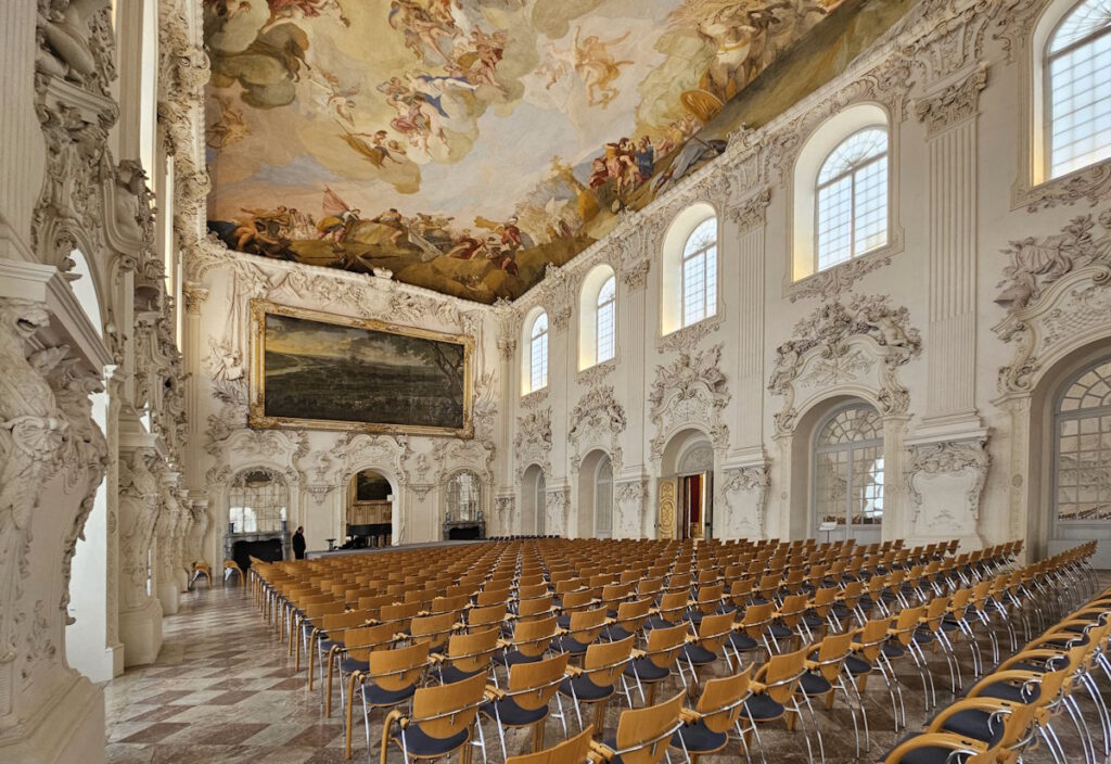 Neues Schloss: Großer Saal