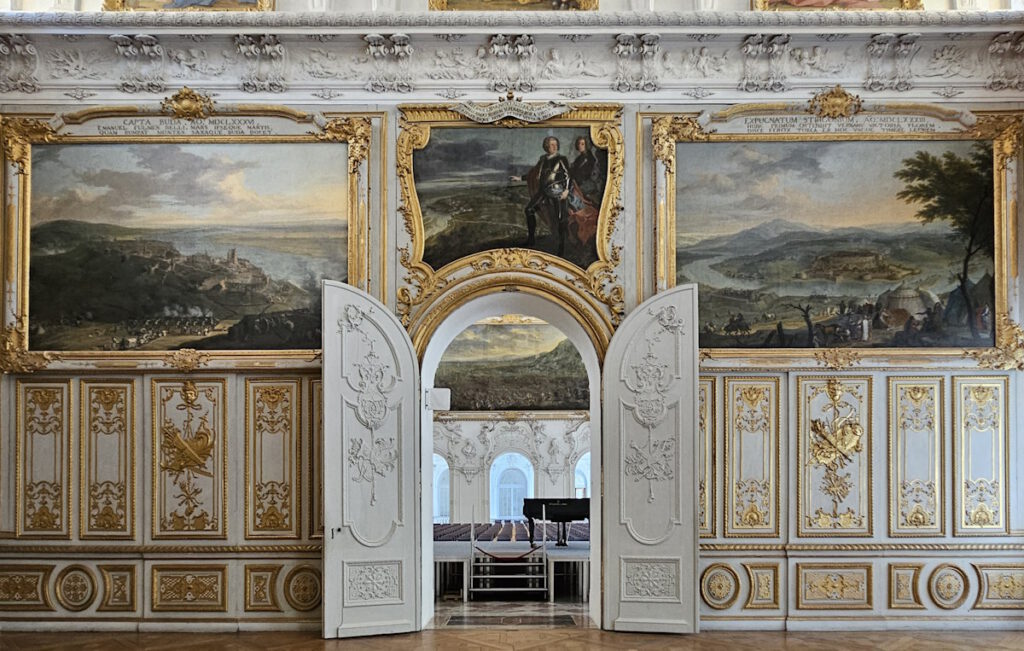 Neues Schloss: Viktoriensaal