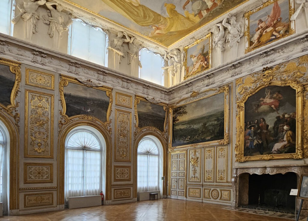 Neues Schloss: Viktoriensaal