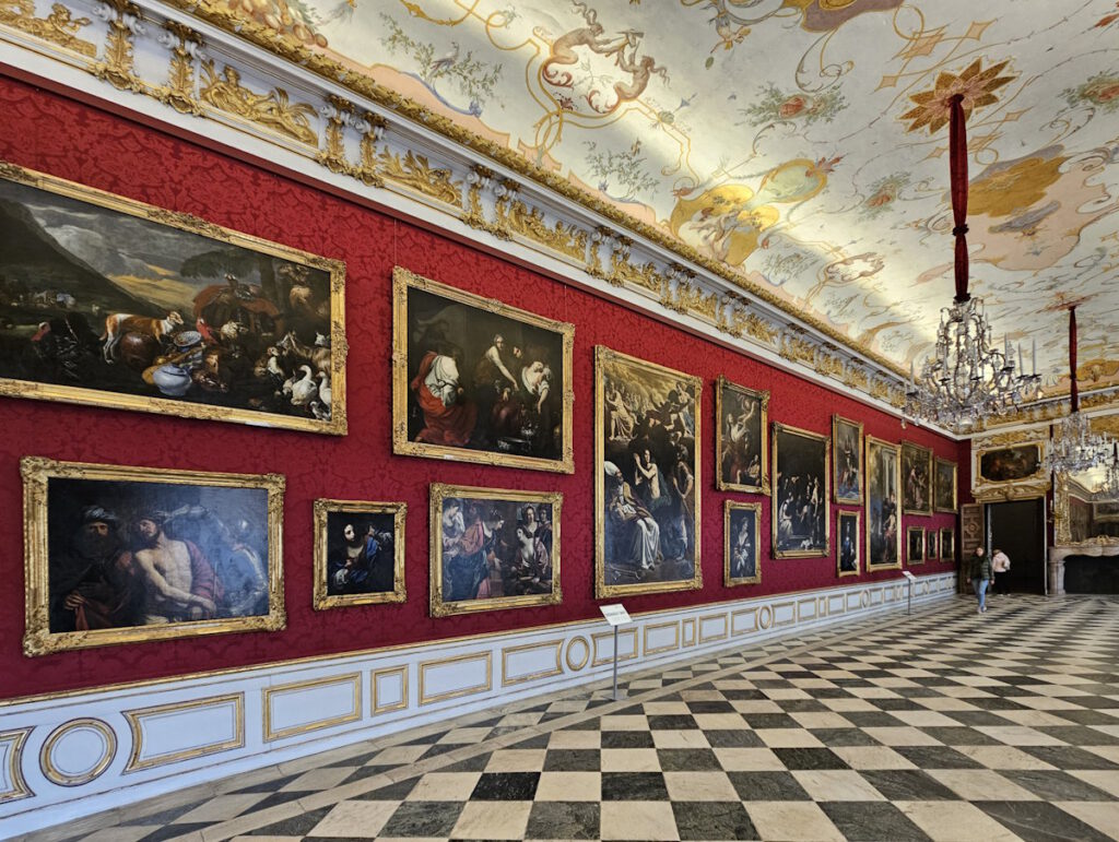 Neues Schloss: Große Galerie