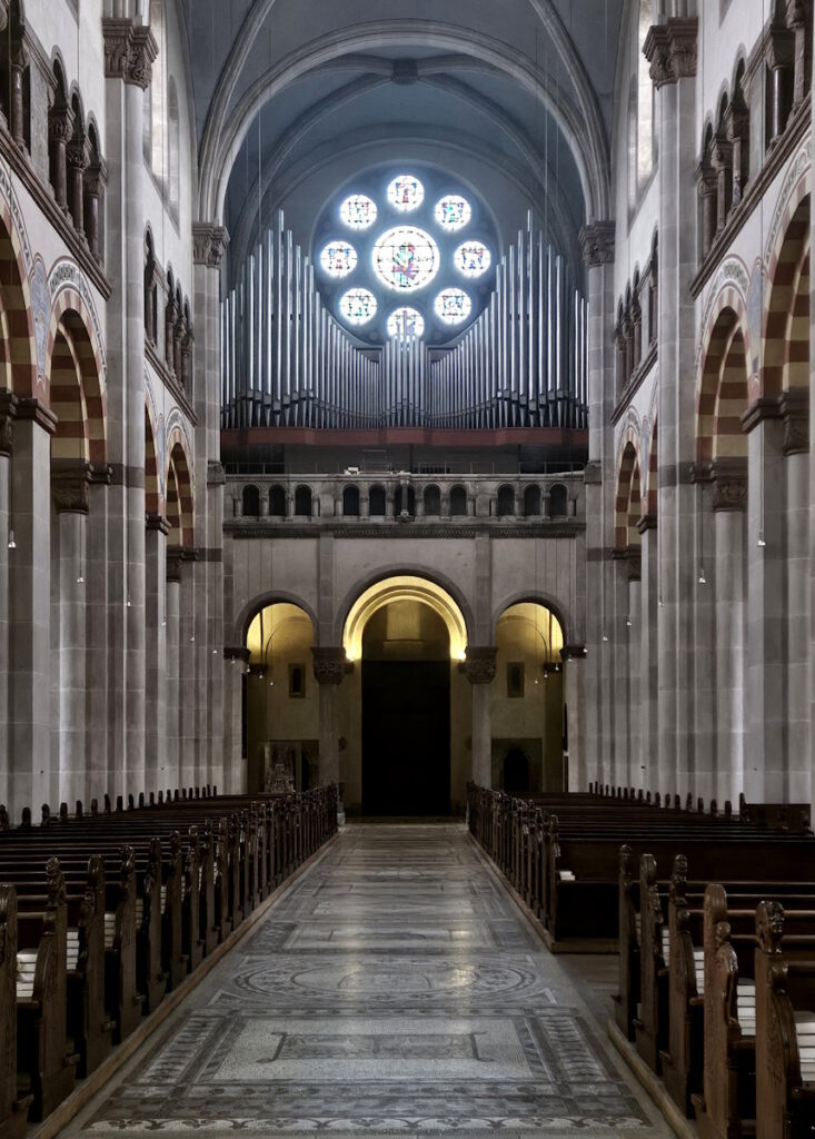 Rückseite des Kirchenschiffs