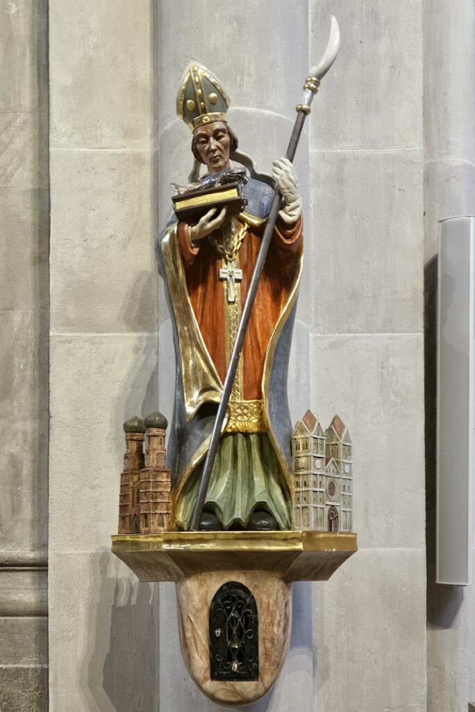 St. Benno mit Kirchentürmen