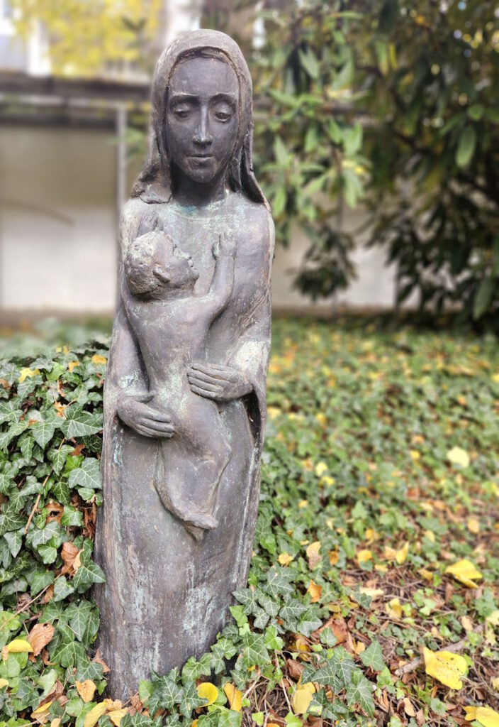 Roland Friederichsen Muttergottes mit Kind