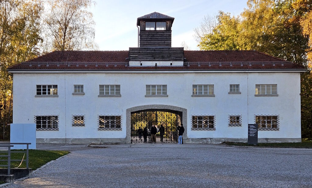 KZ-Gedenkstätte Dachau Jourhaus