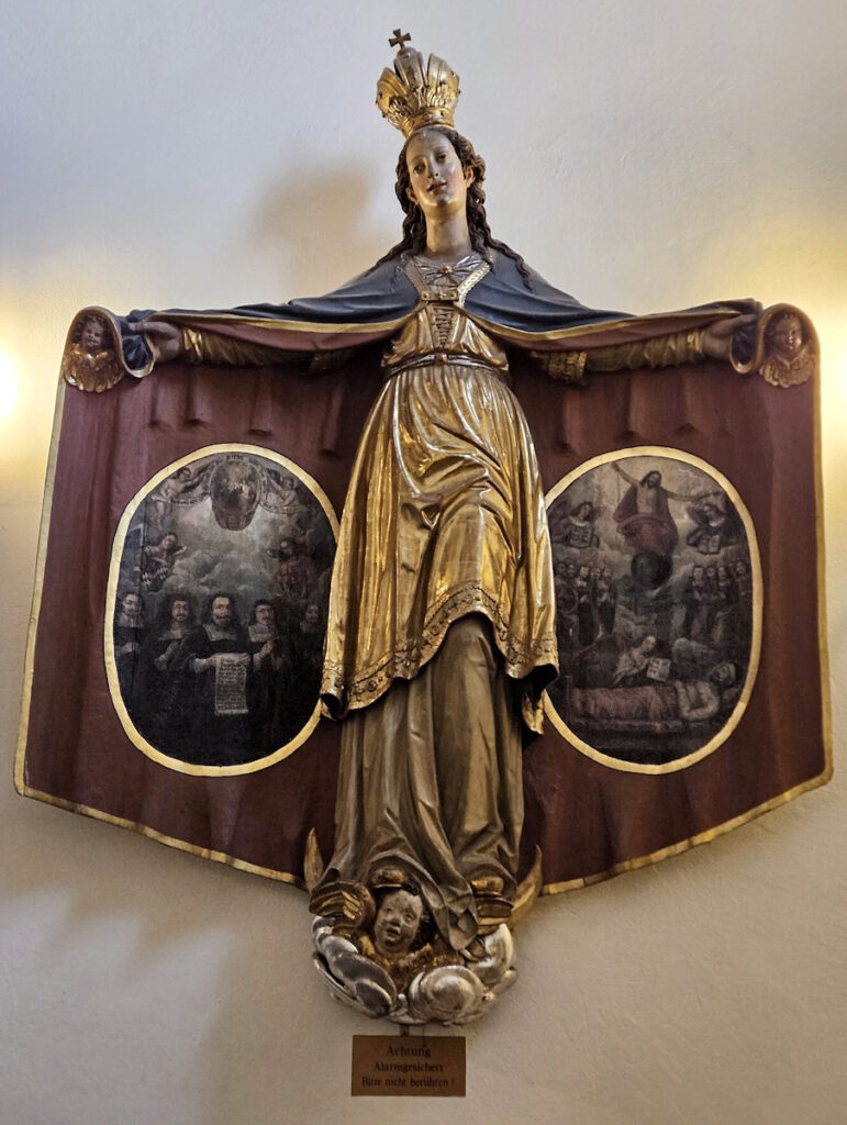 Bürgersaal München Schutzmantel-Madonna