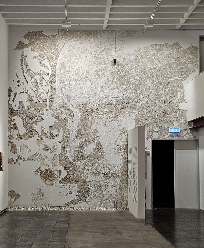 Vhils Strata