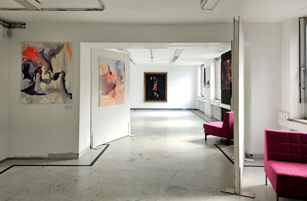 Pop Up Gallery It Takes Two