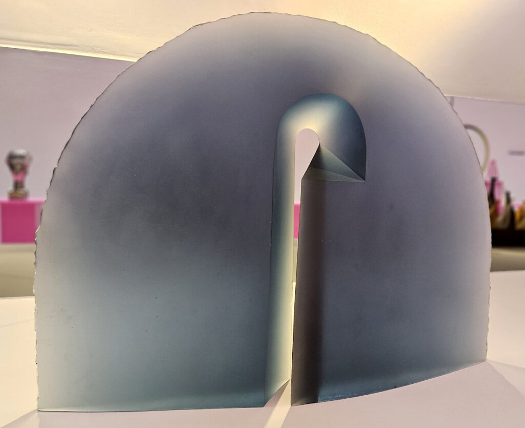 Stanislav Libenský und Jaroslava Brychtová: Arcus I